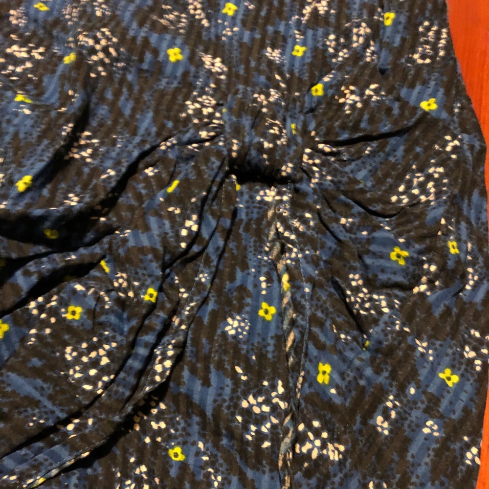 French Connection Mini - image 2